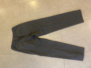 Pantalones grises - Zara