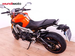 YAMAHA MT 09