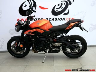 TRIUMPH STREET TRIPLE 765 R -GARANTÍA OFICIAL-