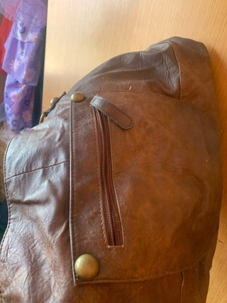 Bolso marrón de cuero sintético grande