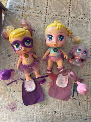 Sofi y Regi Super Cute Little Babies