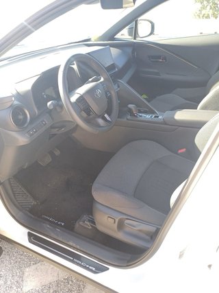 Toyota C-HR 2024