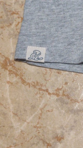 Camiseta El Niño Manga Larga Gris