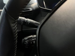 Peugeot 2008 Allure BlueHDI 100 S&S BVM6