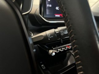 Peugeot 2008 Allure BlueHDI 100 S&S BVM6