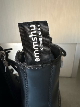 Botas negras Emmshu plataforma