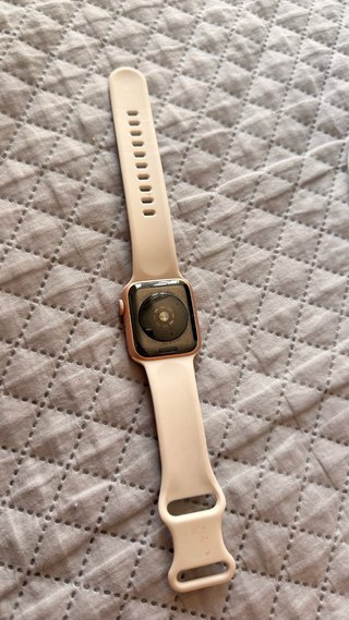 Apple Watch SE GPS + cellular con 7 correas