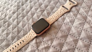 Apple Watch SE GPS + cellular con 7 correas