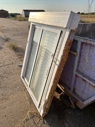 Ventana corredera aluminio blanca