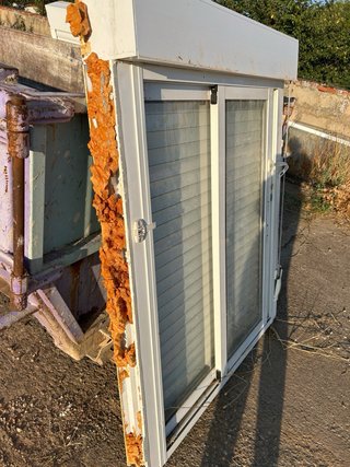Ventana corredera aluminio blanca