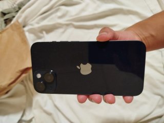 iPhone 14 128 GB 97% BATERIA