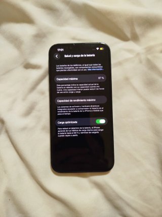 iPhone 14 128 GB 97% BATERIA