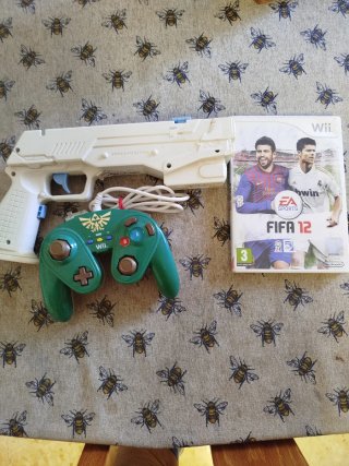 Pack Wii: Mando y FIFA 12