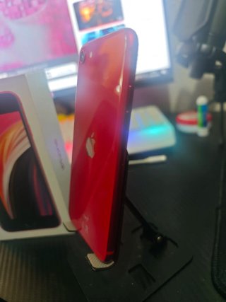 iPhone SE 2da Gen 128GB Rojo