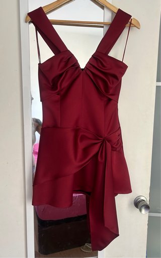 Vestido satén granate ZARA