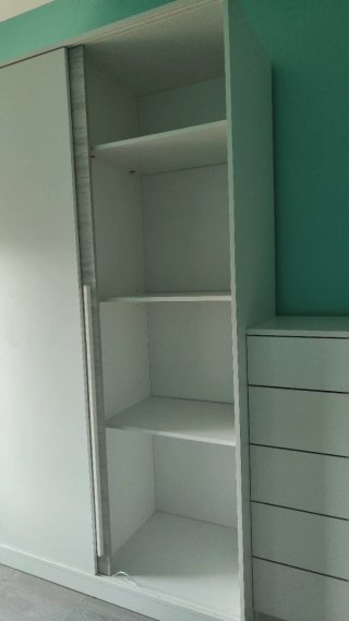 Armario de puertas correderas