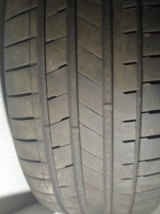Neumático KUMHO 225/50 R17