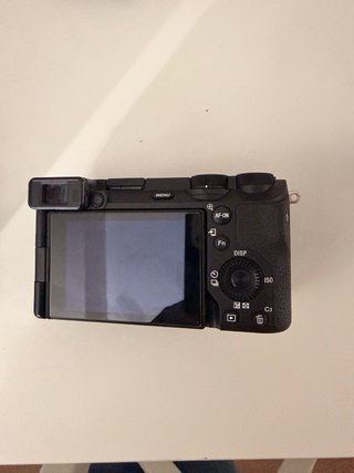 Pack Completo Sony a6700 + 3 objetivos + extras