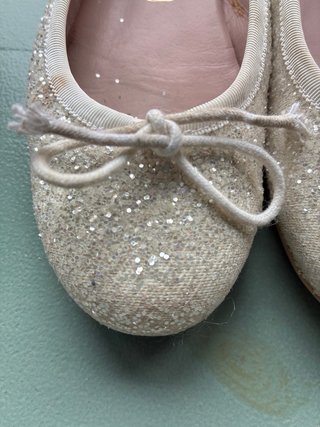 Pretty Ballerinas plateadas con brillos size 34