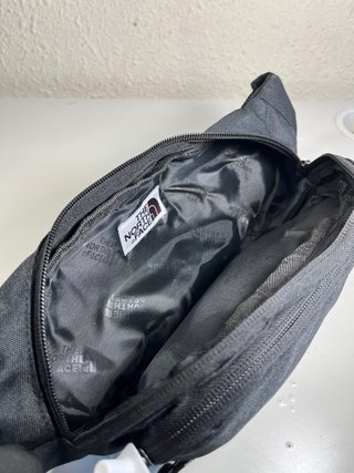 Riñonera The North Face Negra 33x15cm