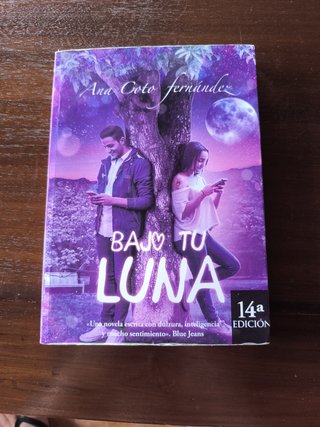 Bajo tu luna