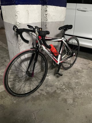 Bicicleta carretera BH niño