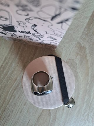 Anillo Tous Plata y Piedra Negra
