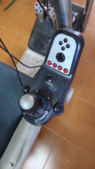Playseat Logitech G29