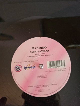 Bandido - Vamos Amigos | 21st Century Records