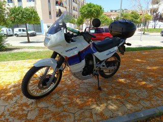 Honda Transalp 600V Adventure Moto