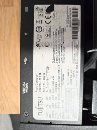 Consola KVM Rack 19 Fujitsu RC25 1U