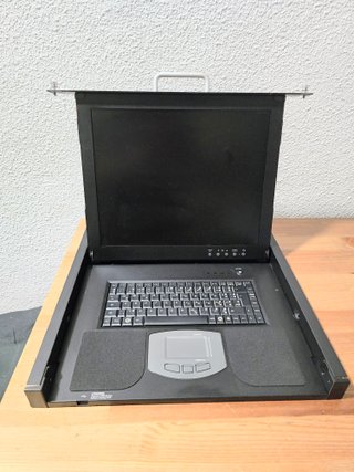 Consola KVM Rack 19 Fujitsu RC25 1U