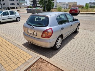 Nissan Almera 2005