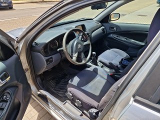 Nissan Almera 2005
