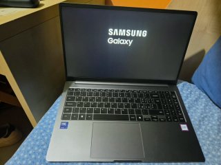 Samsung Galaxy Book 5