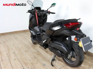 YAMAHA X-MAX 125 TECH MAX