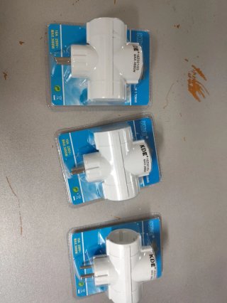 Adaptador de 3 tomas KDE 16A 250V