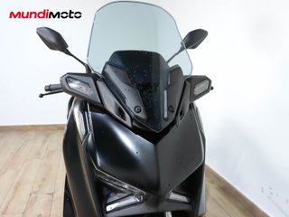 YAMAHA X-MAX 125 TECH MAX