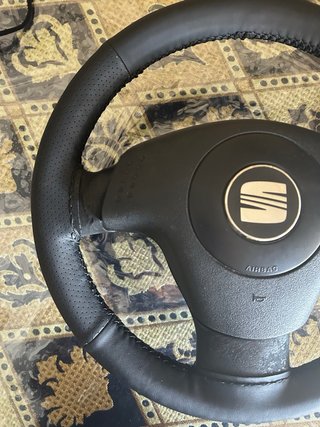Volante Seat Ibiza 6L Negro