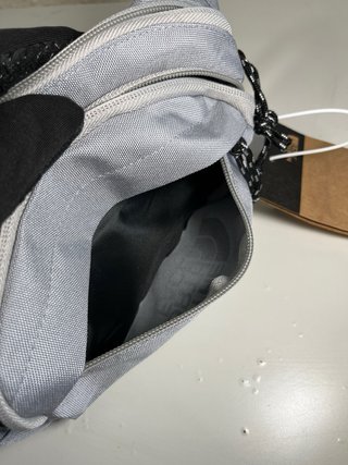 Riñonera The North Face Gris 33x15cm