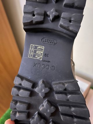 Zapatos C.Doux dorados talla 39