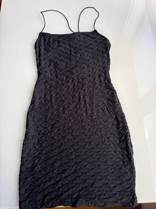 Vestido negro tirantes textura