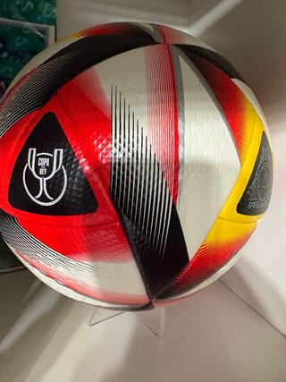 Balón Adidas FIFA Quality Pro Talla 5