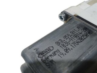 Motor elevalunas volkswagen 8k0959811a touareg