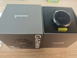 Garmin Fénix 6 Pro Solar + extras.