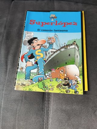 2 comics de Tintin y SuperLopez