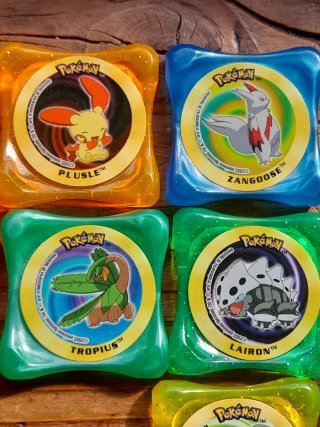 Lote 12 tazos Pokémon Waps. 2003.