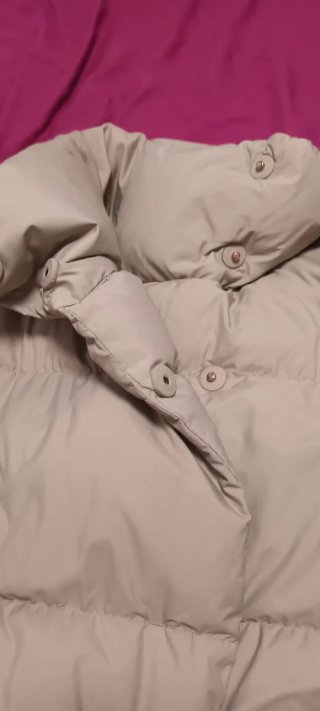 Cazadora plumón Massimo Dutti beige