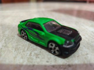 10 Coches Hot Wheels, Maisto y otros