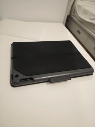 Funda iPad con Teclado Logitech